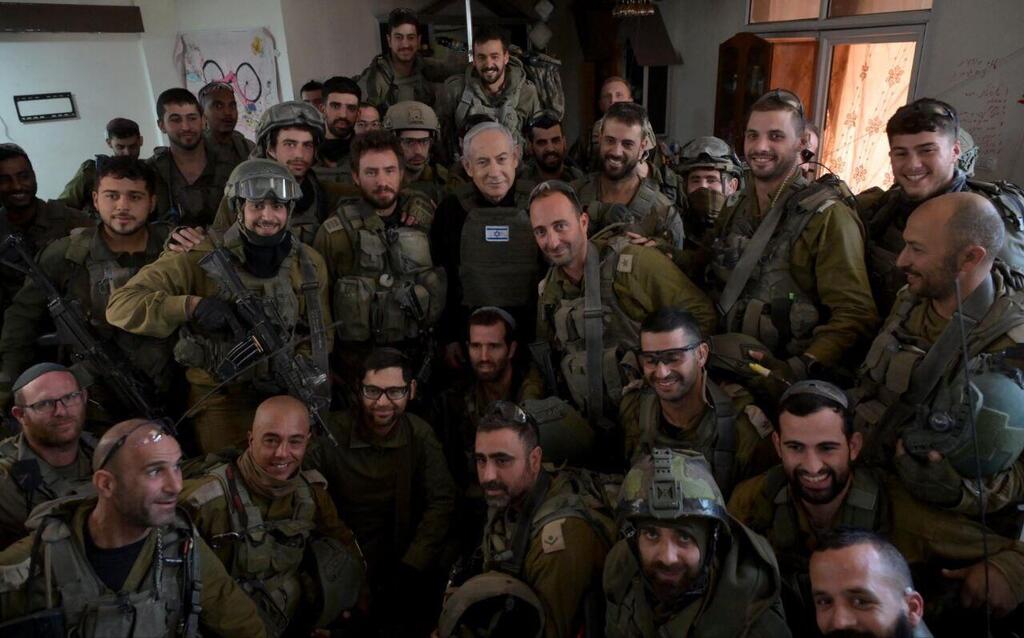 נתניהו ללוחמים: "גאים בכם וסומכים עליכם" (צילום: אבי אוחיון /לע"מ) ראש ממשלה בנימין נתניהו ביקר בצפון רצועת עזה