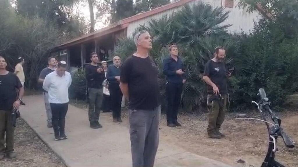 תיעוד מבית כנסת בסעד שנפגע מרקטה