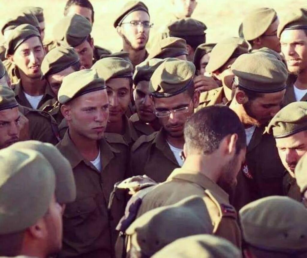 ישראל זיסקינד וחברו הראל שרביט ז"ל