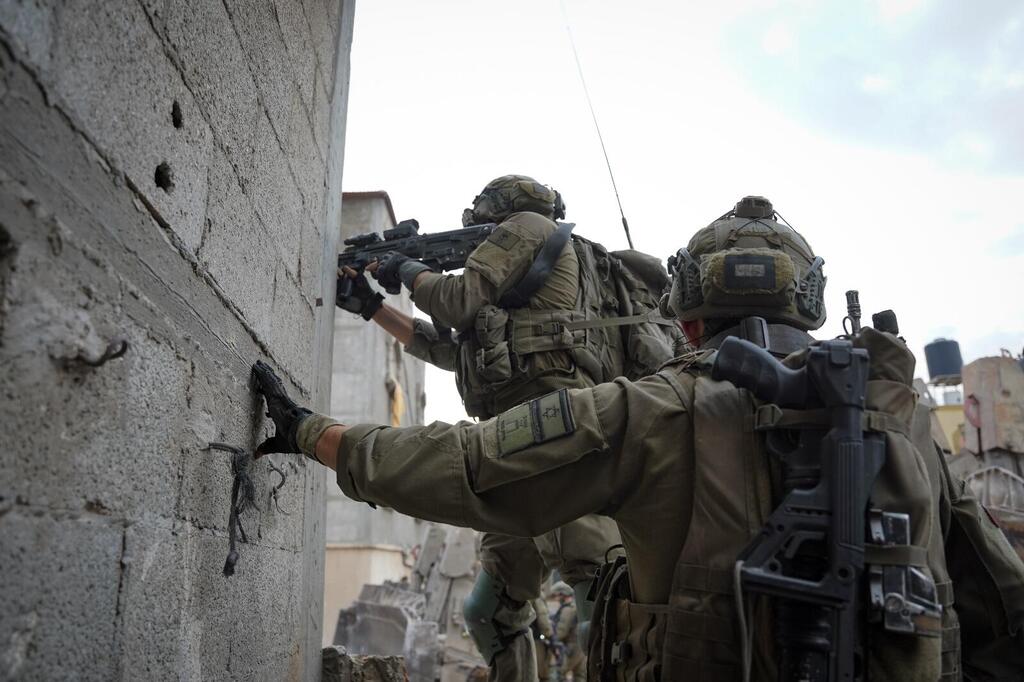 IDF forces in Shijaiyah, northern Gaza Strip (Photo: IDF Spokesperson's Unit) תיעוד: פעילות הלחימהשל כוחות צה"ל בשג'אעיה שבצפון רצועת עזה