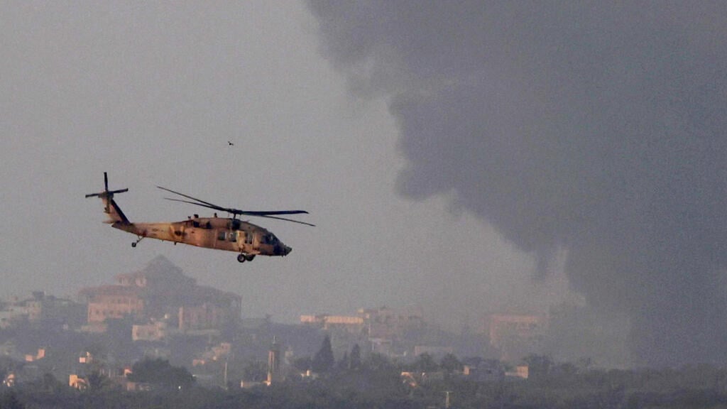IDF Black Hawk helicopter (Photo: EPA/ ABIR SULTAN) מסוק קרב מדגם בלאק הוק של צה"ל