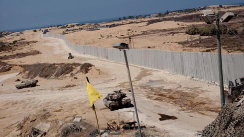 Israel plans to cut off Gaza from Egypt to curb border smuggling, report says