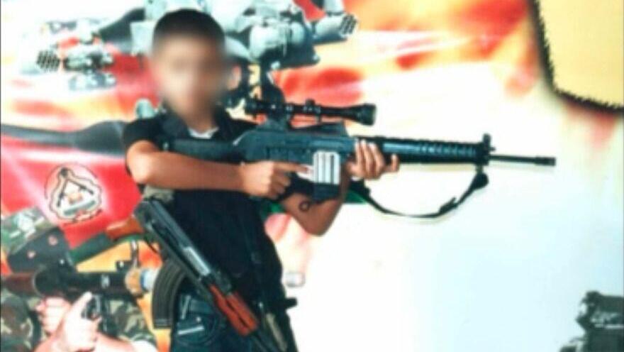Children undergo military training, both theoretical and practical (Photo: IDF Spokesperson's Unit) תיעוד: חמאס והג׳יהאד האיסלמי משתמשים בילדים לפעילות צבאית והסתה מגיל צעיר