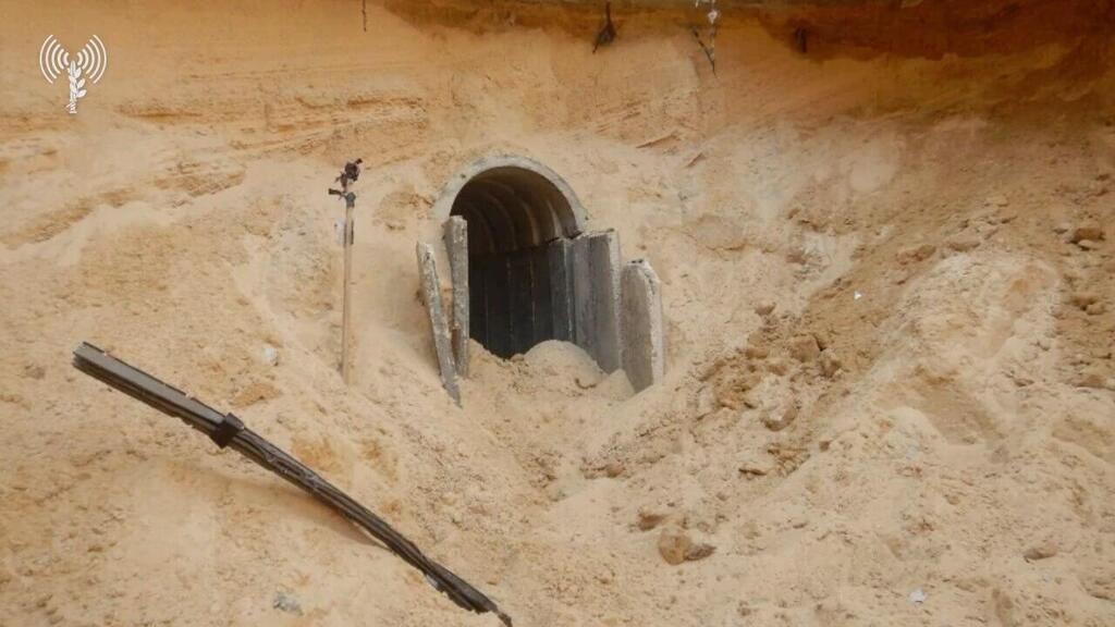 תיעוד הפירים שנמצאו במרחב בית המלון "בלו ביץ'" ולוחמי צוות הקרב של חטיבה 14 ברצועת עזה