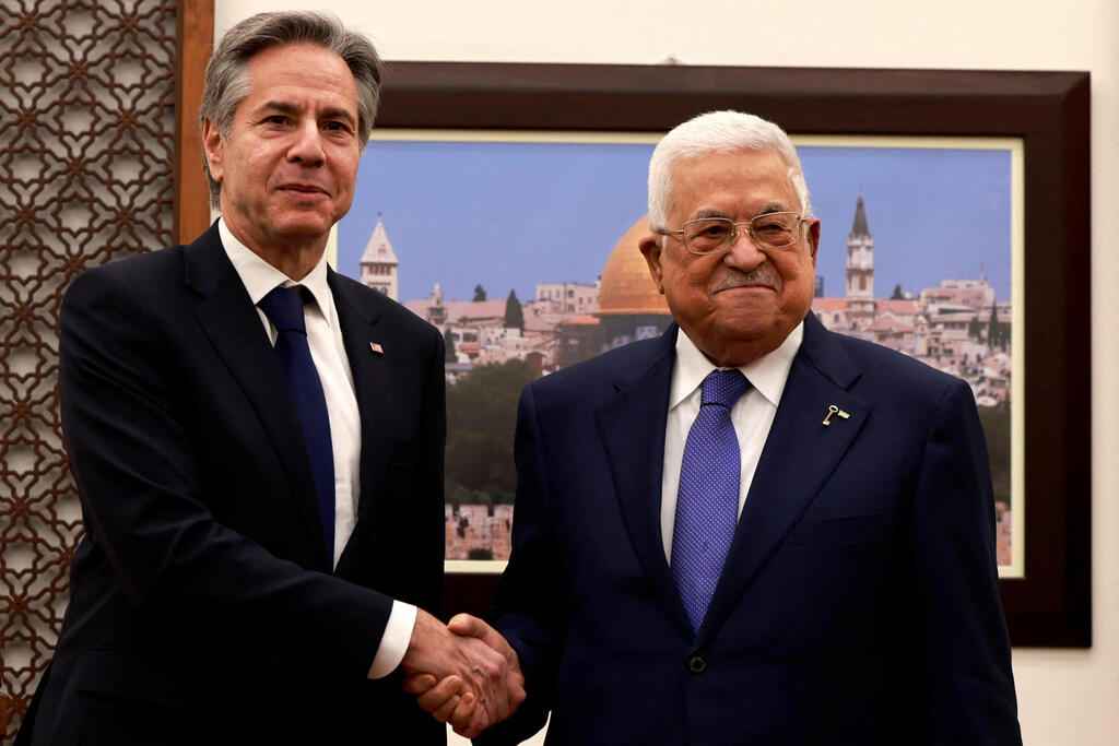 "הרשות צריכה להחליט על חבילת רפורמות". בלינקן ואבו מאזן, בחודש שעבר (צילום: JAAFAR ASHTIYEH/Pool via REUTERS) אבו מאזן פגישה עם מזכיר המדינה של ארה"ב ב רמאללה