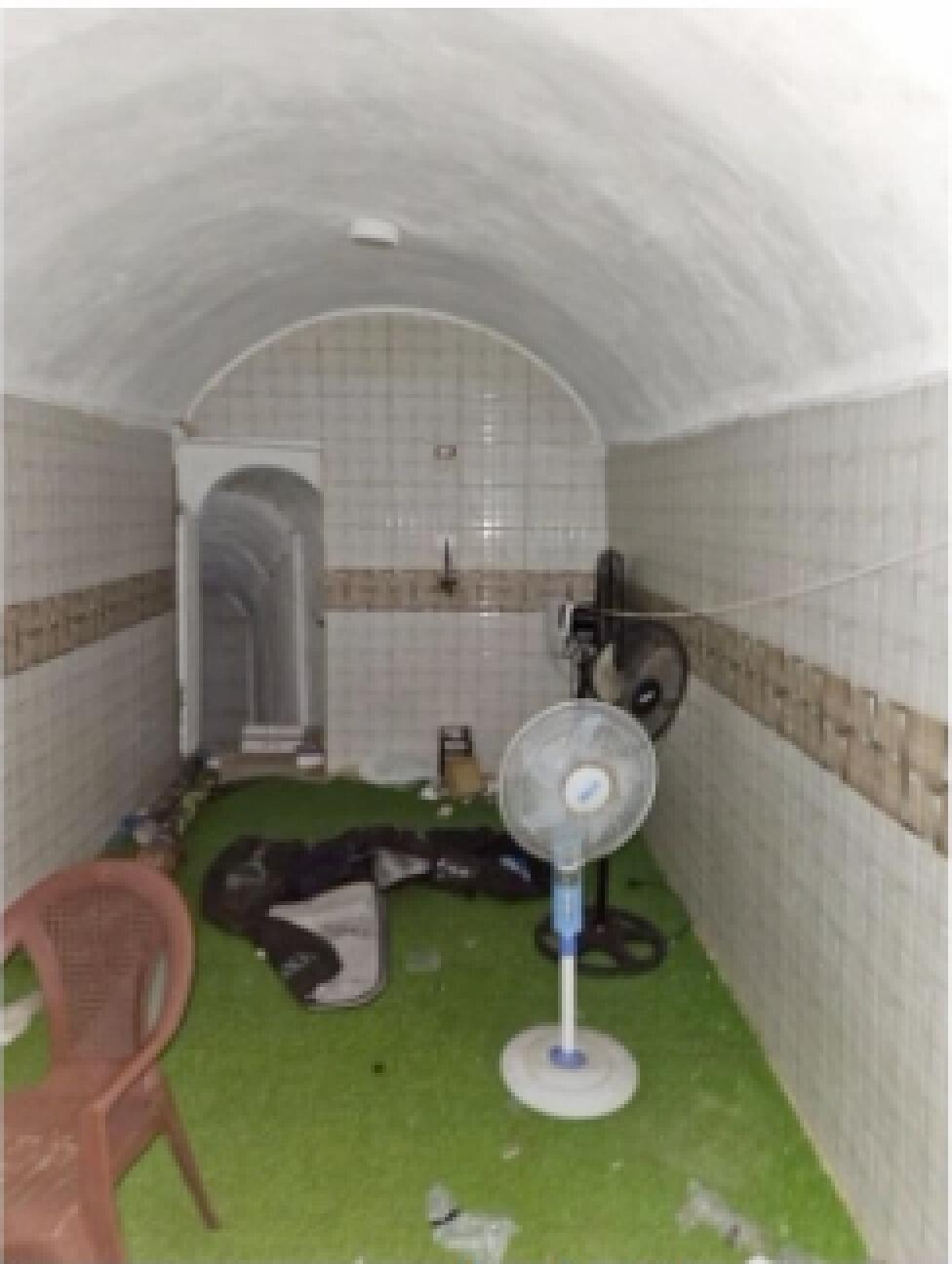 המנהרה בה הוחזקו חטופים (צילום: דובר צה"ל) מנהרה בה הוחזקו חטופים ברצועת עזה