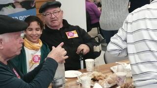 התנדבות עם קשישים