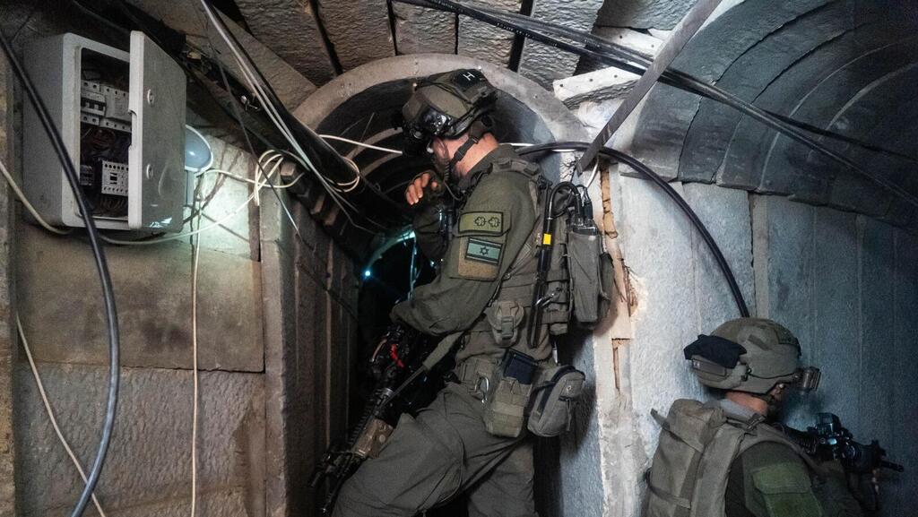 צילום: דובר צה"ל חישוף הפירים ותוואי המנהרה