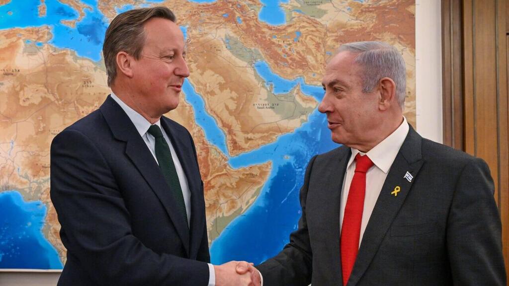British Foreign Secretary David Cameron and Prime Minister Benjamin Netanyahu (Photo: GPO) בנימין נתניהו ודייוויד קמרון