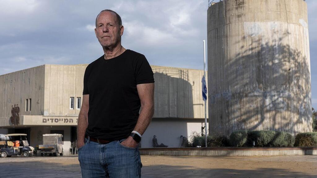 ''אין לי עם מי לשבת בפרלמנט של יום שישי. כמעט כולם הלכו. צריך לראות אם יהיה עוד הרכב''. עמית שלוי (צילום: יובל חן) עמית שלוי