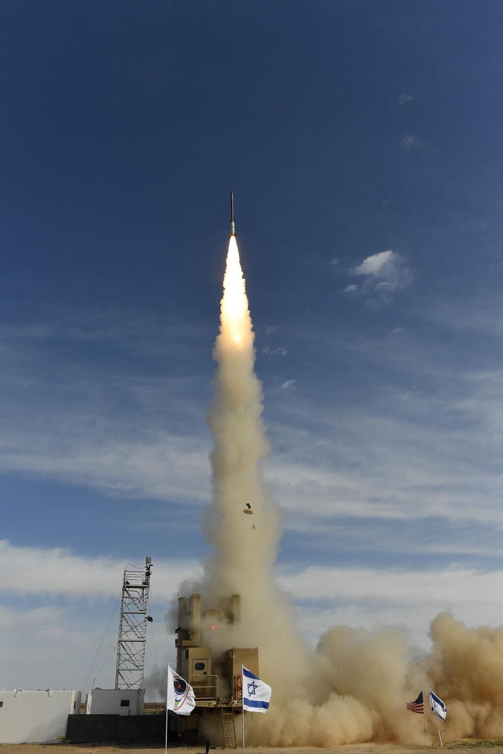 David's Sling in action (Photo: Rafael) קלע דוד