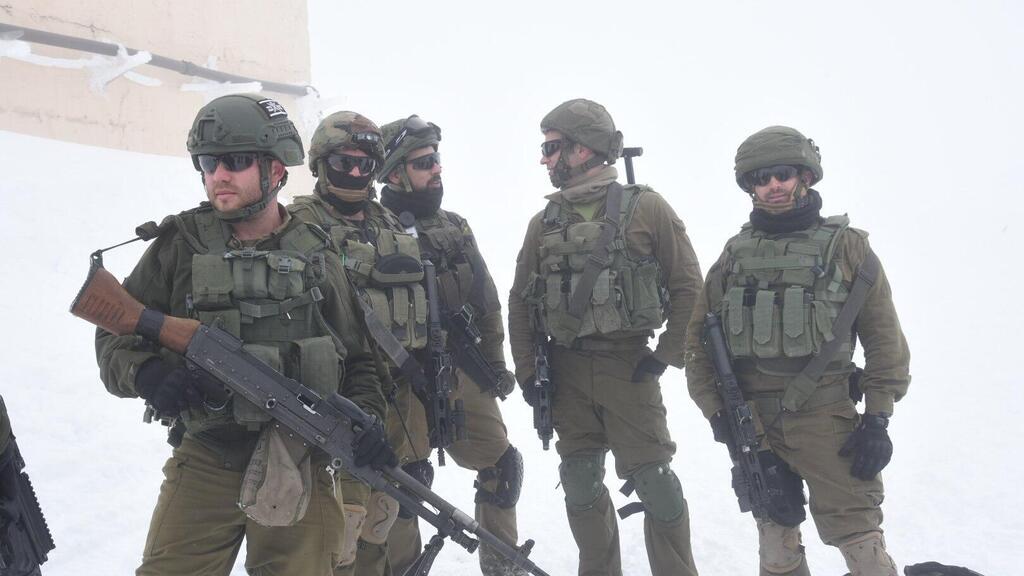 צילום: אביהו שפירא לוחמי צה"ל בהר החרמון בגבול לבנון בשגרת מלחמה מול חיזבאללה חרבות ברזל