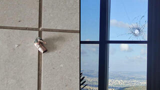 הבית שנפגע מהירי בקיבוץ מירב הבית שנפגע מהירי בקיבוץ מירב