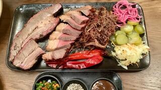 Slow and Bro Smokehouse 