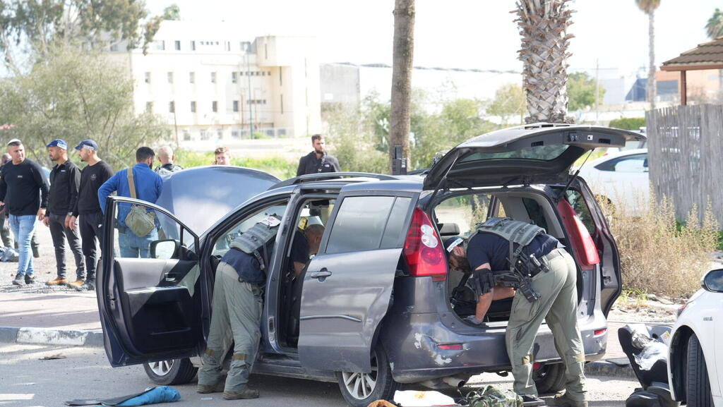 צילום: תומר שונם הלוי זירת הירי בצומת מסמיה