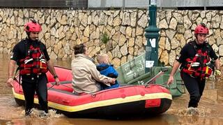 חילוץ ברחוב הזכוכית ב חדרה חילוץ ברחוב הזכוכית בחדרה