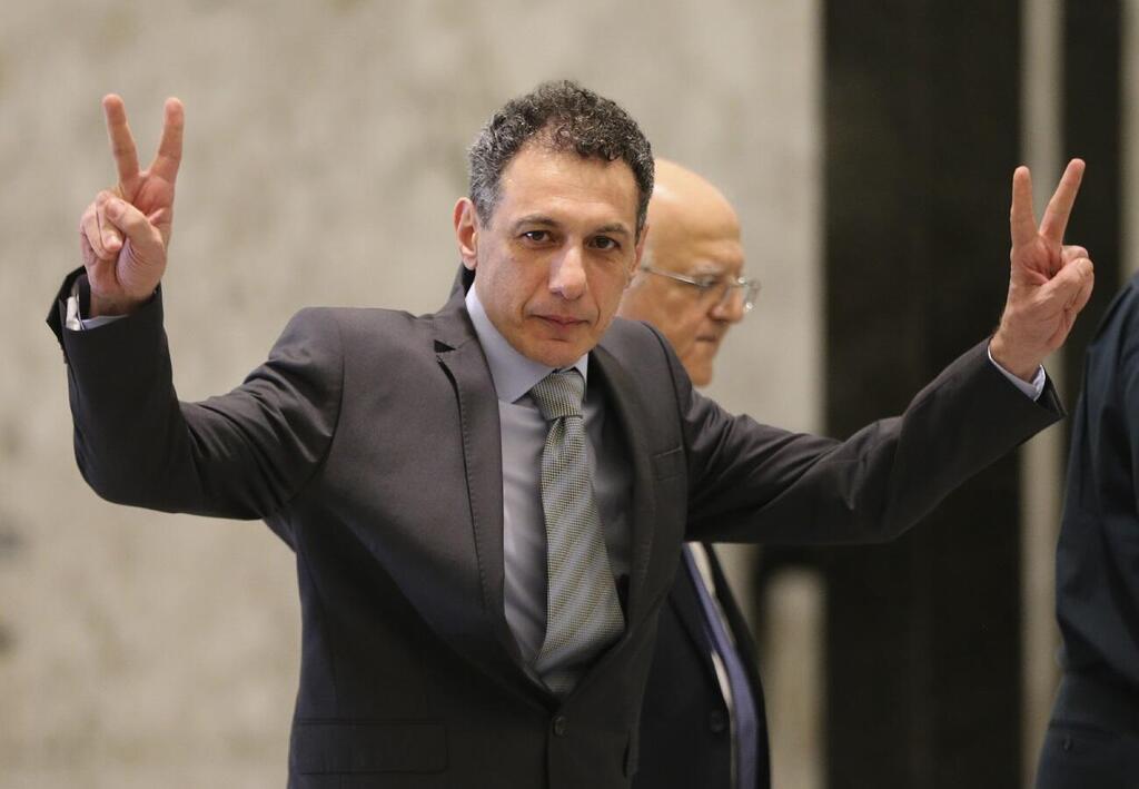 ניזאר זאקה לאחר שחרורו ב־2019