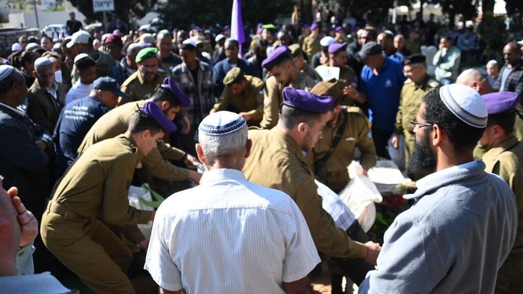 צילום: יאיר שגיא הלוויתו של נריה בלטה בבית העלמין הצבאי בנתניה