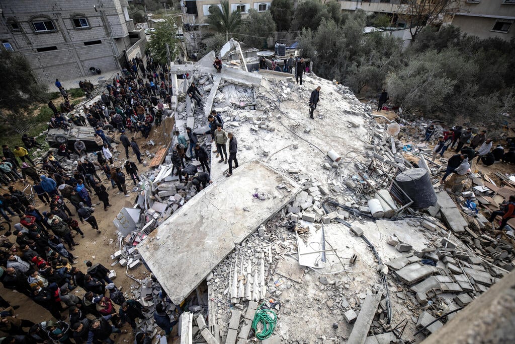 הריסות ברפיח (צילום: EPA/HAITHAM IMAD) רפיח