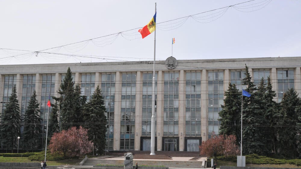Government building in Moldova (Photo: Shutterstock) בניין הממשלה במולדובה