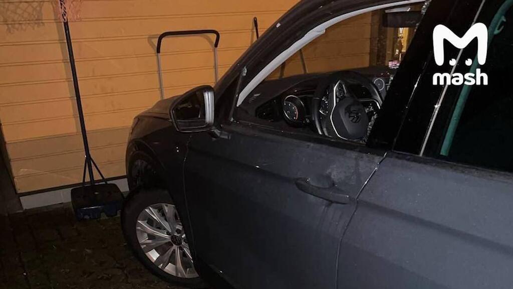 הרכב, שחלונותיו נופצו ליאוניד וולקוב הותקף במכוניתו סמוך לביתו בווילנה