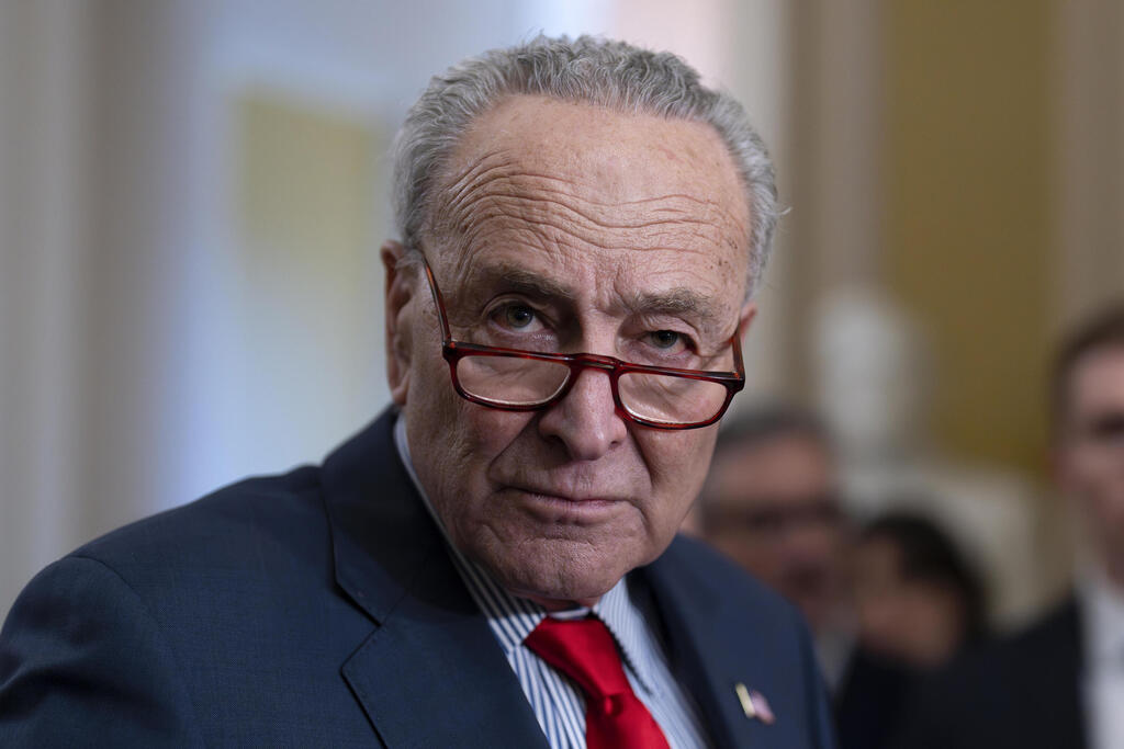 Senate Majority Leader Chuck Schumer (Photo: AP Photo/J. Scott Applewhite, File) צ'אק שומר
