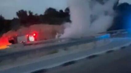 רכב עולה באש שעל פי החשד קשור לאחד מארגוני הפשע בכרי וחרירי