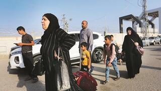 פלסטינים שהצליחו לברוח מעזה