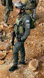 עידן במדי הלוחם yk13848203