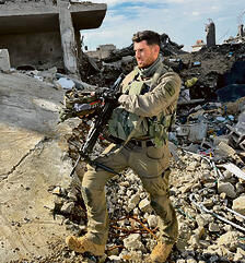 ליאור כצנחן במילואים yk13848213