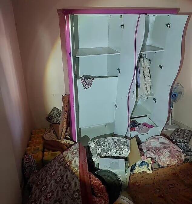 החדר שבו הוחזקה החטופה לירי אלבג ברצועת עזה החדר שבו הוחזקה החטופה לירי אלבג ברצועת עזה