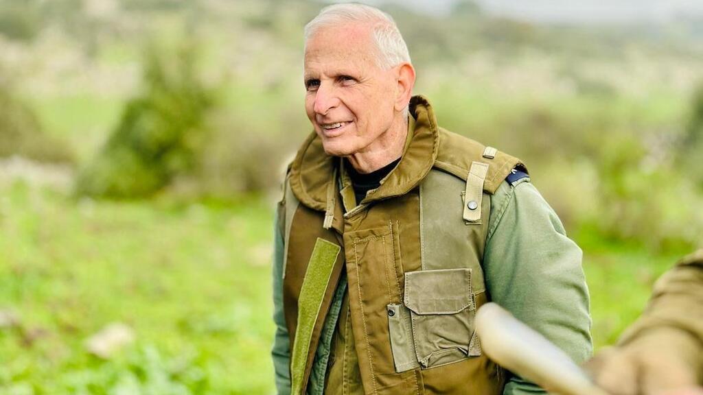איציק גרוסמן, בן 71, התנדב למילואים במלחמה