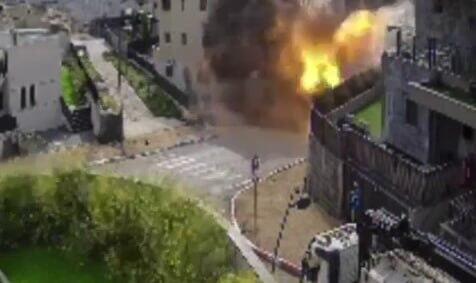 Hezbollah rocket lands in Kiryat Shmona on Wednesday morning הריסות מפגיעה ישירה מהמטח לקרית שמונה