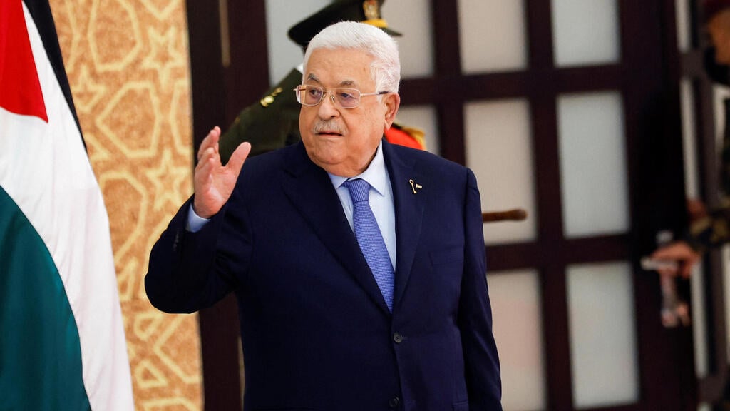 Palestinian Authority Chairman Mahmoud Abbas (Photo: REUTERS/Mohammed Torokman) אבו מאזן בטקס השבעה לקבינט ברמאללה