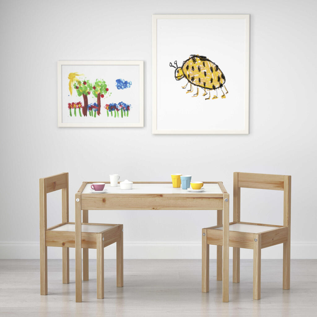 שולחן ילדים עם 2 כיסאות LÄTT (לבן/אורן)