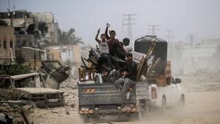 פלסטינים חוזרים לחאן יונס