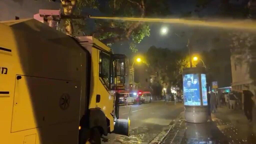 עימותים בין המשטרה למשפחות החטופים במצודת זאב