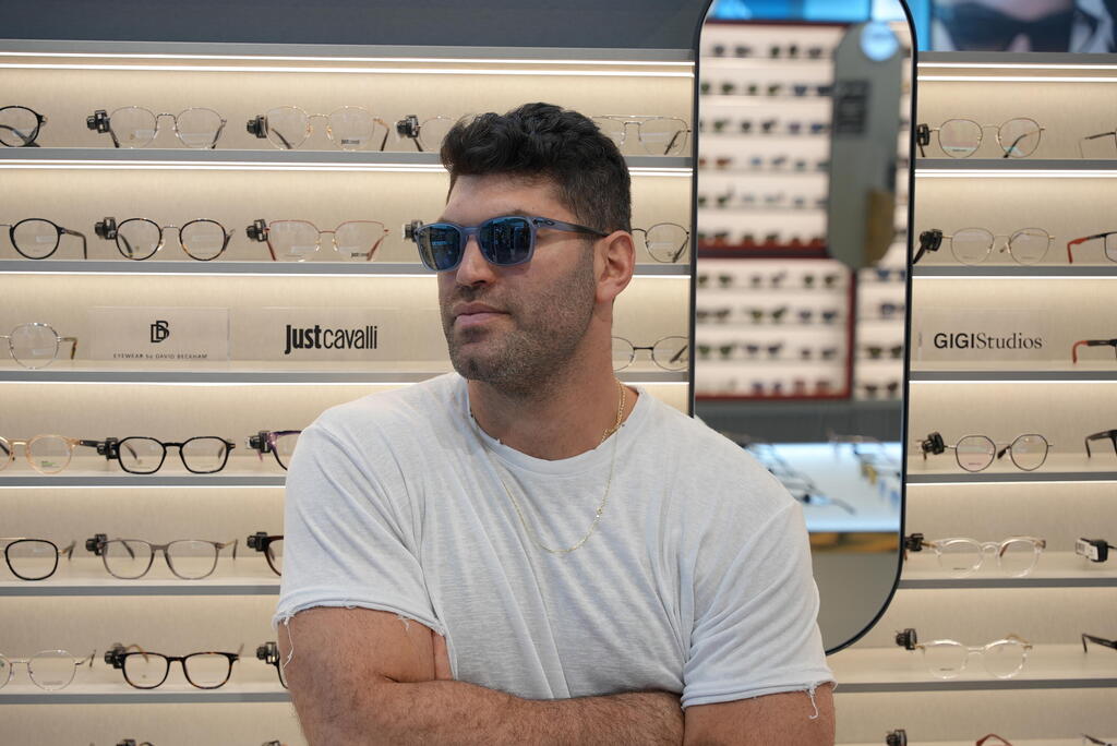 אורי ששון צילומים מסחרי אירוקה ביי סופר פארם