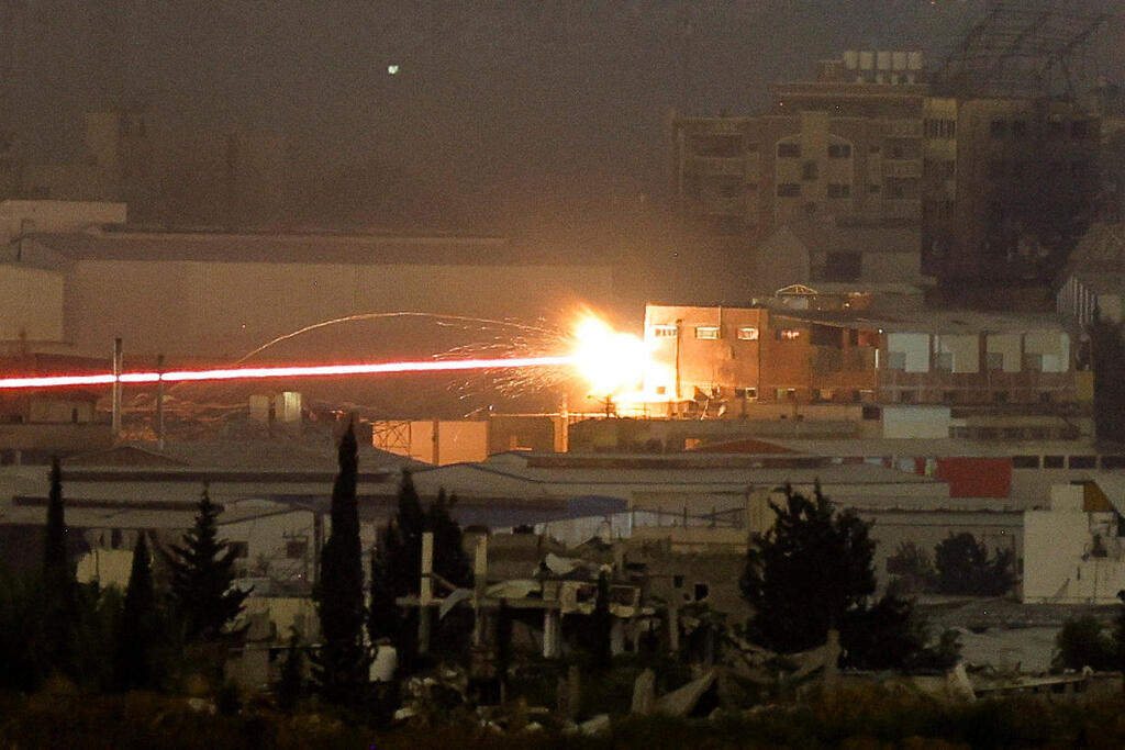צילום: REUTERS/Amir Cohen תקיפות צה"ל ברצועה
