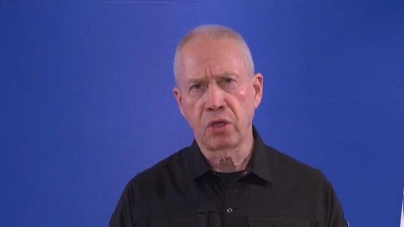 "לא אביא מתווה גיוס שהוא קומבינה על הראש של חיילי צה"ל". השר גלנט (צילום: לע"מ) גלנט בביקורת חריפה על נתניהו: מגמה מסוכנת מקדמת ממשלה צבאי ואזרחי ישראלי בעזה; זה מסוכן