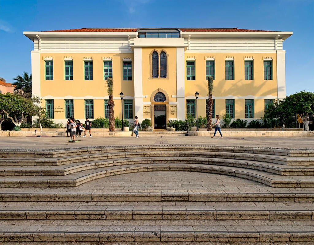 מרכז סוזן דלל בנווה צדק. משכנה הנוכחי של להקת בת-שבע
