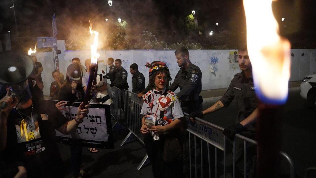 צילום: שלו שלום הפגנה בקריאה לשחרור החטופים ולבחירות בירושלים, מול משרד רה"מ