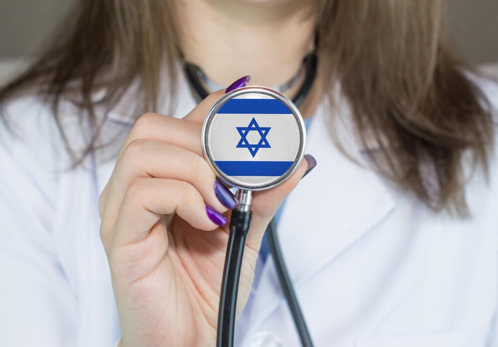 חלק מהרופאים מברכים, אחרים חוששים מפגיעה בשכרם (צילום: shutterstock) רפואה בריאות