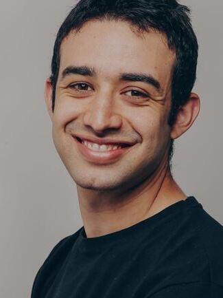  Yotam Givoli 