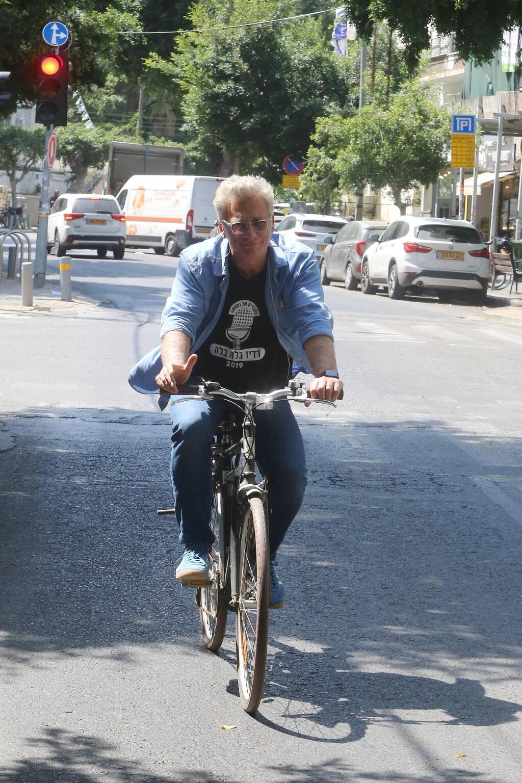 היי ליאור! (צילום: מוטי לבטון) פפראצי