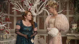 Bridgerton casts fashion for its 3rd season with an incredible transformation