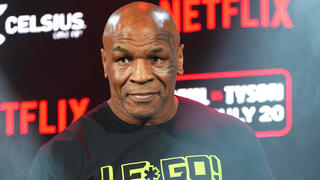 Ahead of boxing match, Mike Tyson experienced a medical emergency during a flight