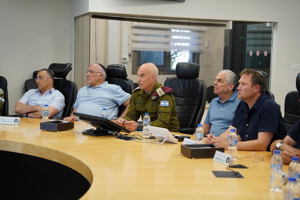 מפקד פיקוד הצפון, אלוף אורי גורדין, נפגש אתמול (א׳) עם ראשי הרשויות בצפון