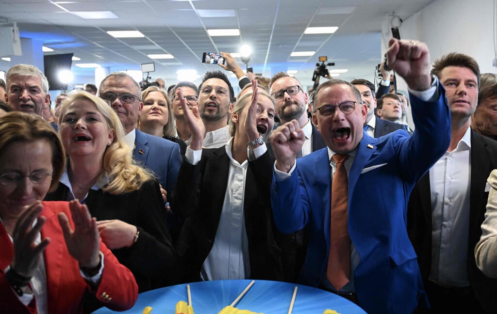 הישג ל"אלטרנטיבה לגרמניה" (צילום: RALF HIRSCHBERGER / AFP) אליס ויידל וטינו כרופאלה