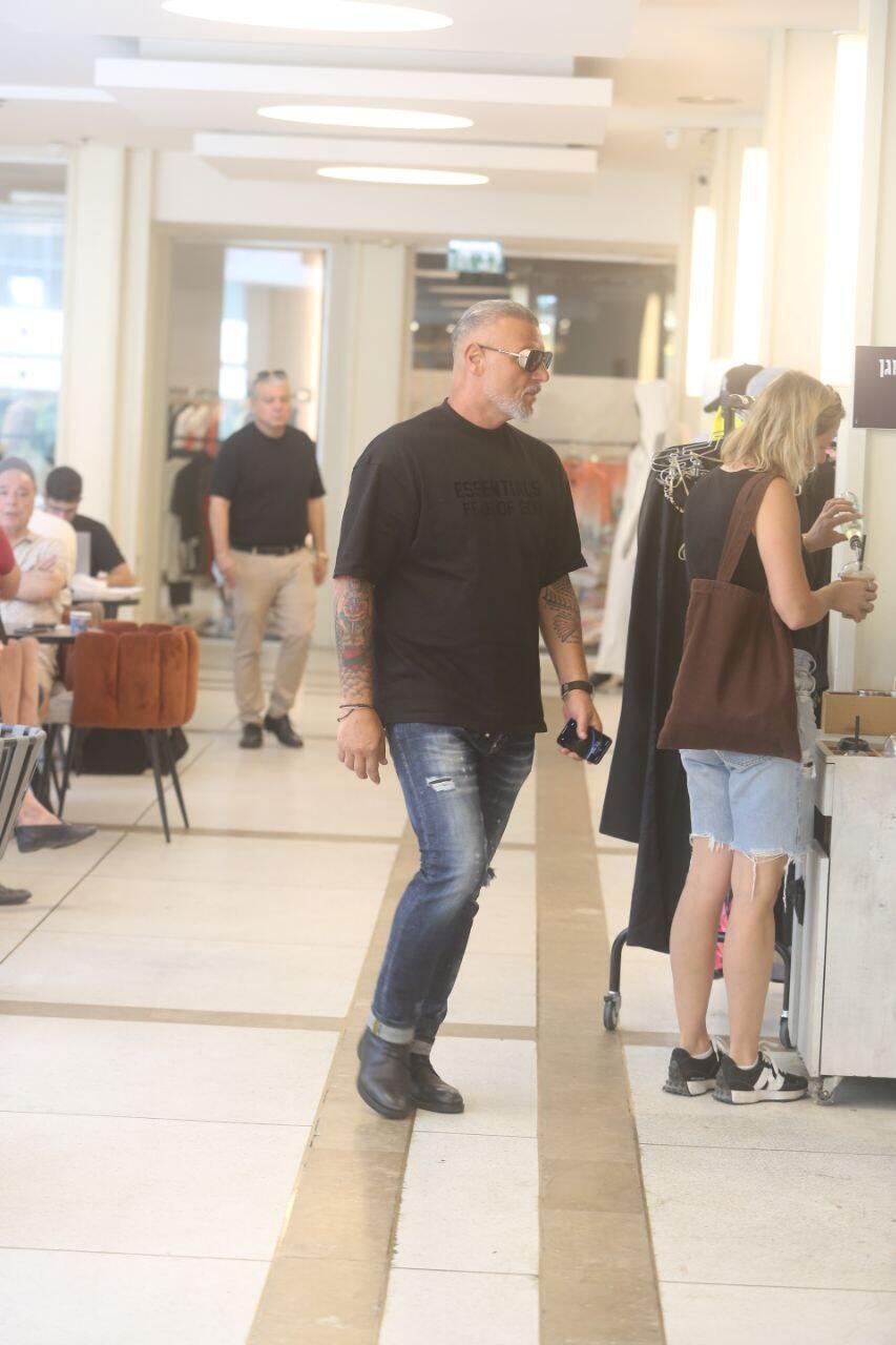 תפס כותרות ולא מהסיבות הנכונות. איציק זוהר (צילום: מוטי לבטון) פפראצי איציק זוהר